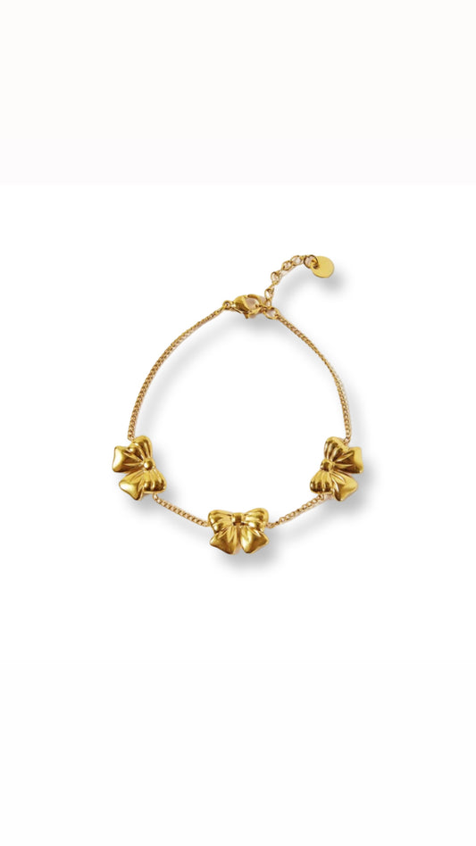 Bow bracelet