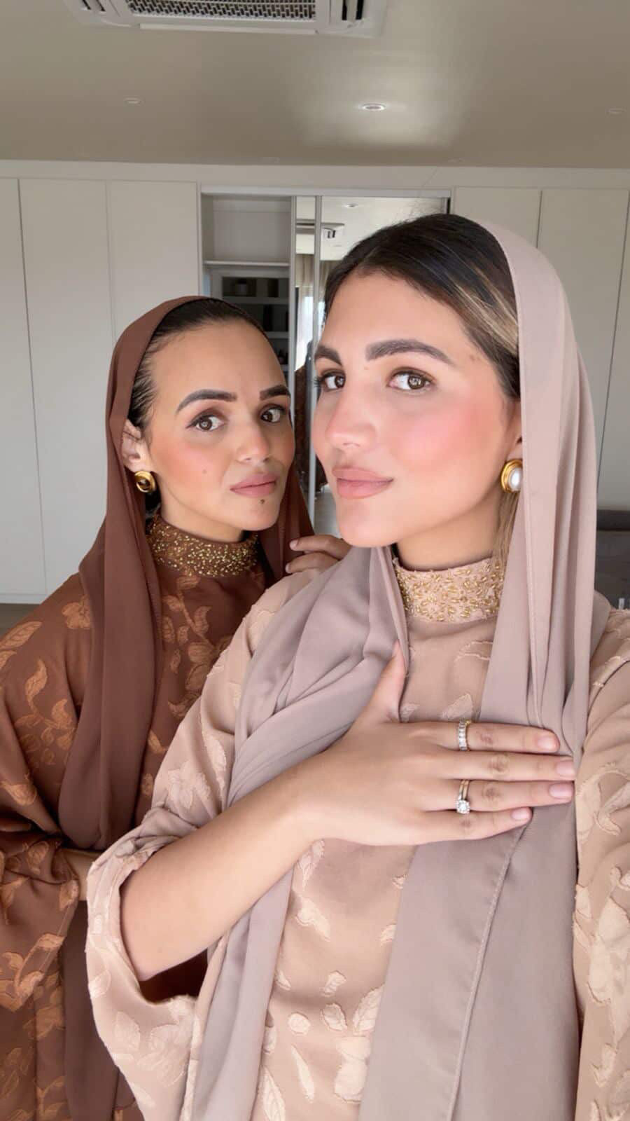 Golden aura pearl studs