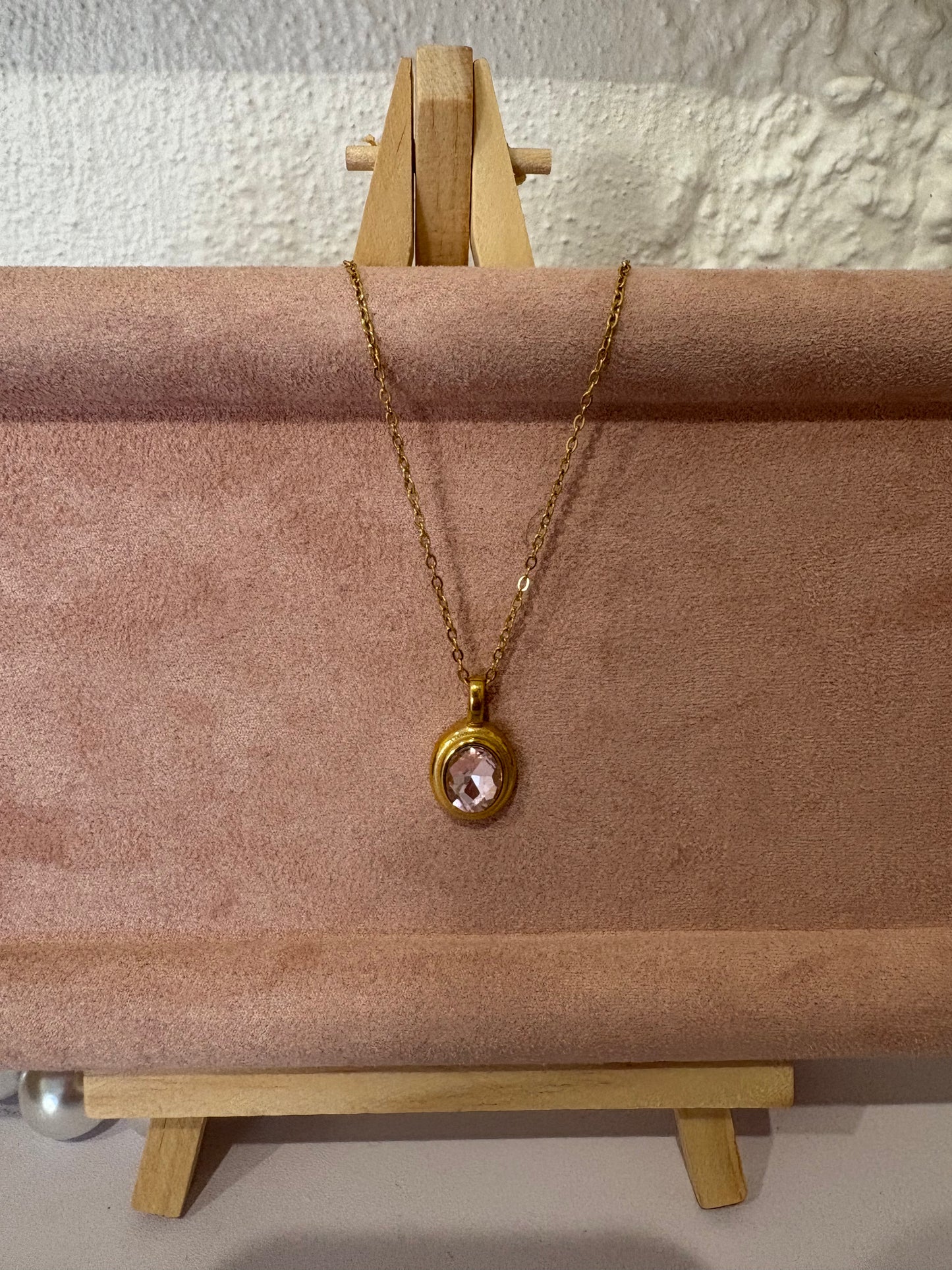 Pink diamond necklace